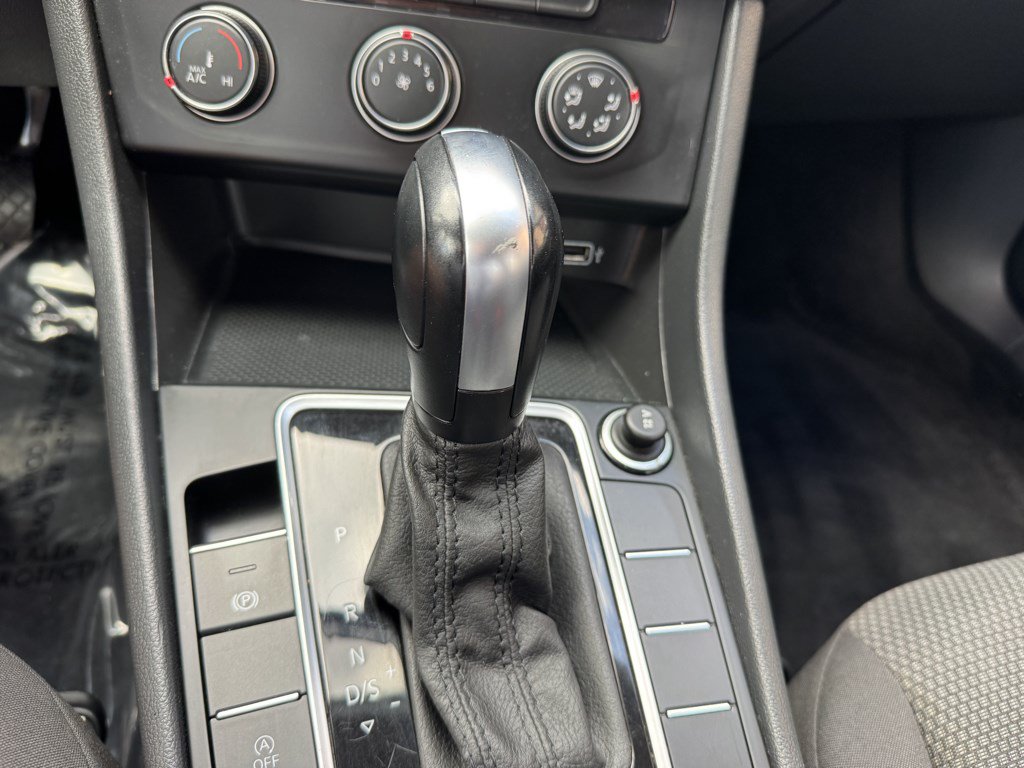 Used 2019 Volkswagen Jetta S w/ Driver Assistance Package FWD image 10