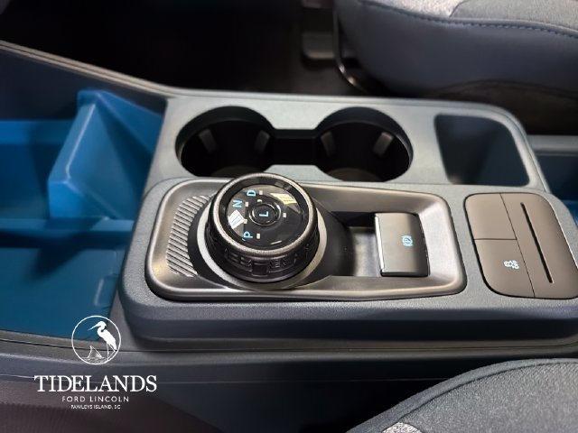 New 2026 Ford Maverick XLT w/ XLT Luxury Package FWD image 27