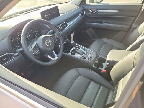 New 2025 MAZDA CX-5 AWD 2.5 S w/ Premium Plus Pkg image 3