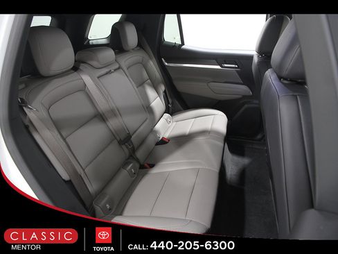 Used 2026 GMC Terrain Elevation w/ Elevation Premium Package AWD/4WD image 16