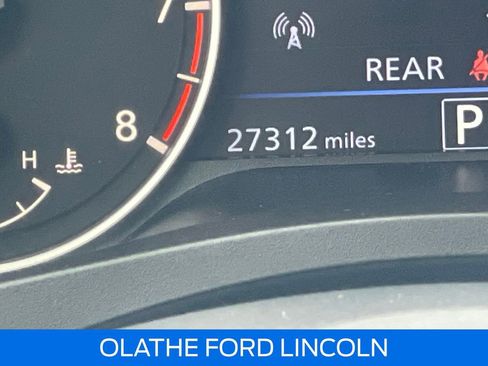 Used 2025 Nissan Altima 2.5 SV FWD image 18