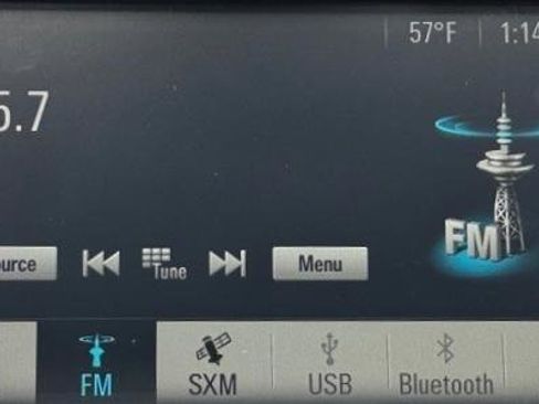 Used 2018 Chevrolet Equinox LT image 21