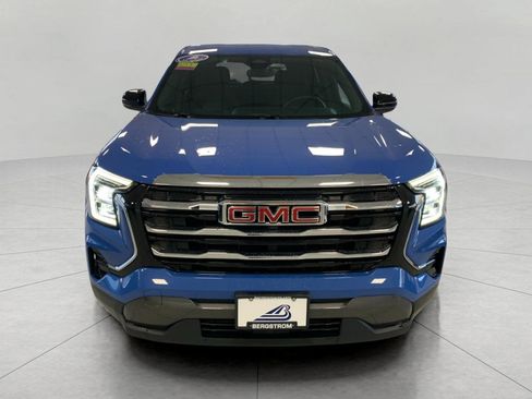 Used 2025 GMC Terrain Elevation image 10
