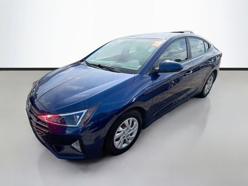 Used 2020 Hyundai Elantra SE FWD image 5