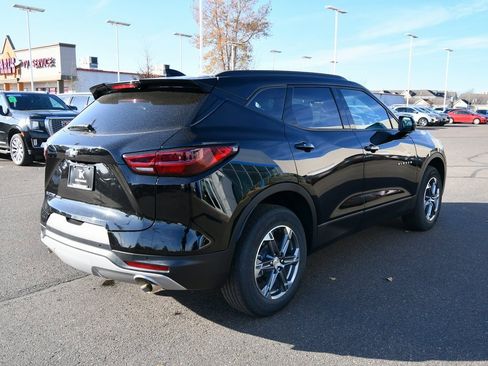 Certified 2024 Chevrolet Blazer LT w/ Convenience Package image 8