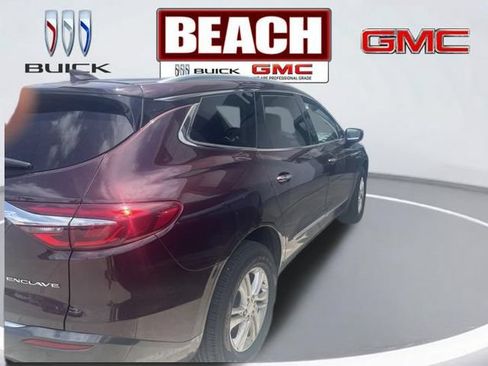 Used 2018 Buick Enclave Essence FWD image 5