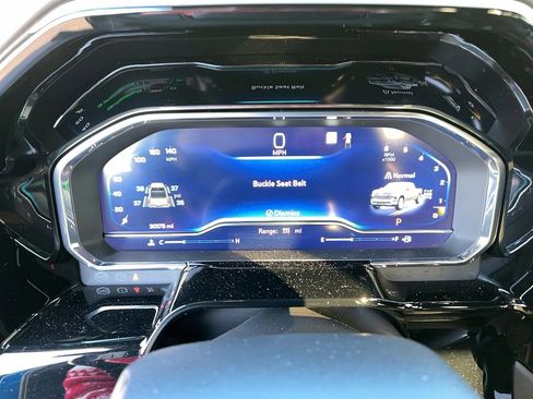 Used 2022 Chevrolet Silverado 1500 ZR2 image 18