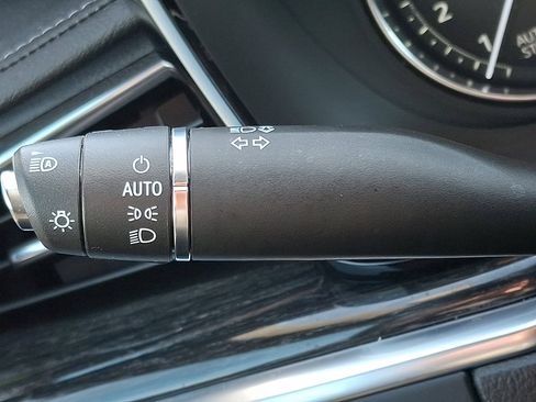 Used 2022 Cadillac XT5 Premium Luxury image 27