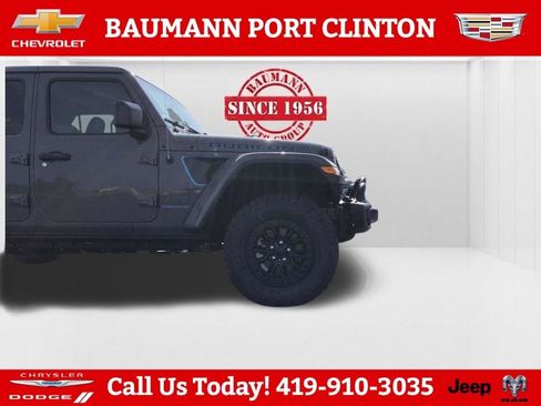 New 2023 Jeep Wrangler Unlimited Rubicon 4xe AWD/4WD image 25