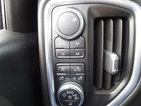 Used 2019 GMC Sierra 1500 SLT w/ SLT Premium Package image 28