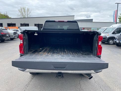 Used 2024 Chevrolet Silverado 2500 LT AWD/4WD image 23