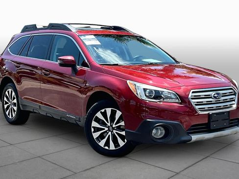 Used 2015 Subaru Outback 3.6R Limited AWD/4WD image 3