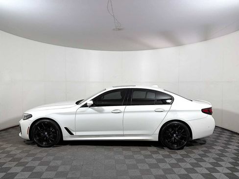 Used 2023 BMW 540i xDrive w/ M Sport Package AWD/4WD image 4