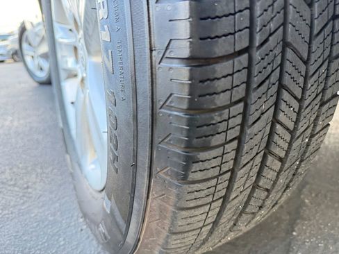 Used 2013 Toyota RAV4 XLE image 45