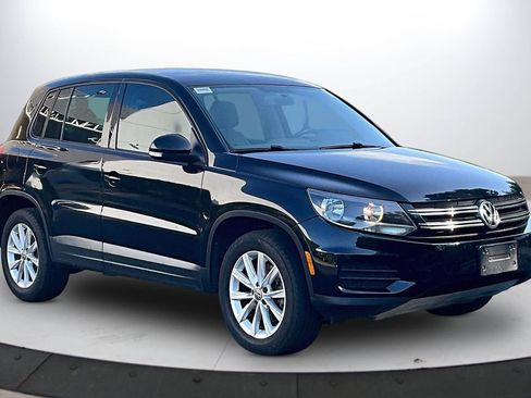 Used 2014 Volkswagen Tiguan SE FWD image 2