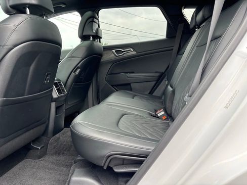 Used 2023 Kia Sportage X-Line w/ X-Line Premium Package AWD/4WD image 9
