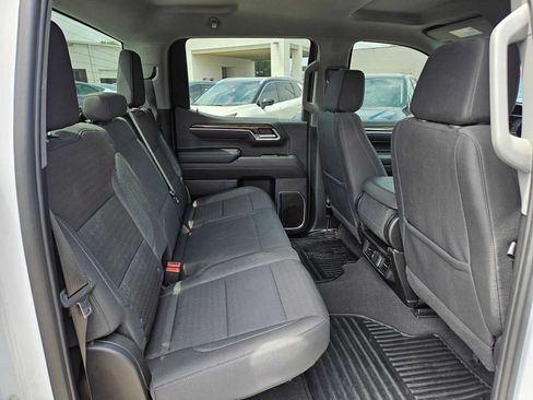 Used 2025 Chevrolet Silverado 1500 LT RWD image 20