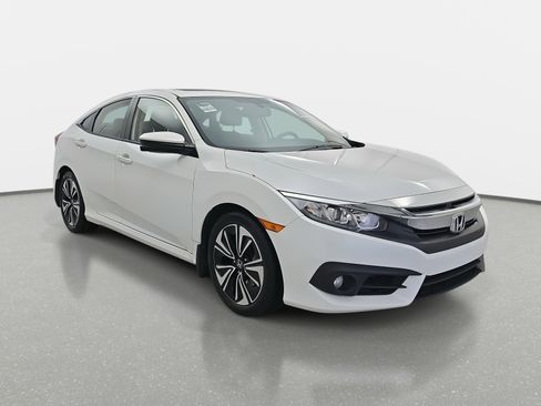 Used 2018 Honda Civic EX-L image 3