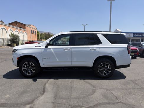 Used 2024 Chevrolet Tahoe Z71 w/ Z71 Off-Road Package AWD/4WD image 5