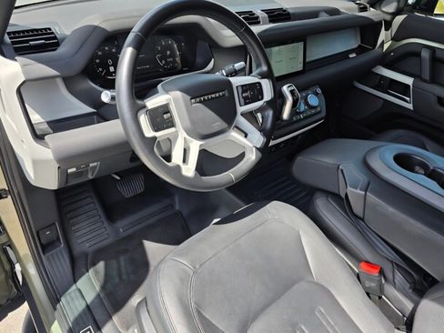 Used 2021 Land Rover Defender 90 First Edition AWD/4WD image 26
