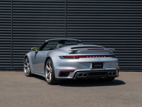Certified 2022 Porsche 911 Turbo AWD/4WD image 3