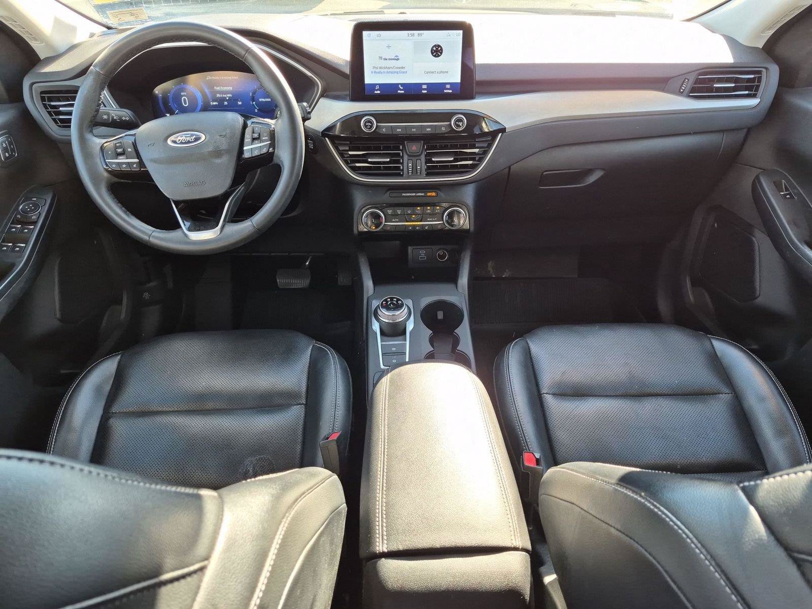 Used 2022 Ford Escape SEL w/ Technology Package AWD/4WD image 26