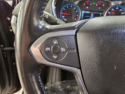 Used 2019 Chevrolet Traverse LT FWD image 10