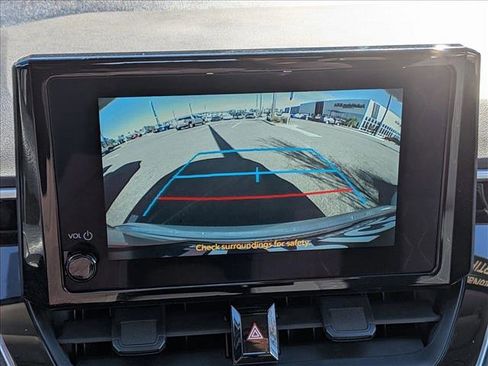 Certified 2025 Toyota Corolla LE image 12