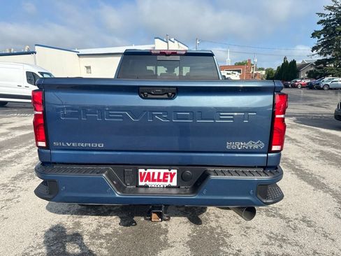 Used 2026 Chevrolet Silverado 2500 High Country w/ Technology Package AWD/4WD image 12