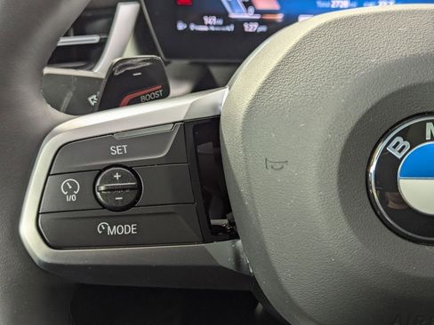 Used 2025 BMW X2 xDrive28i w/ M Sport Package image 7