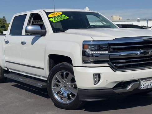 Used 2018 Chevrolet Silverado 1500 High Country RWD image 1