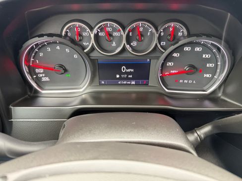 Used 2019 Chevrolet Silverado 1500 LT w/ All-Star Edition AWD/4WD image 4