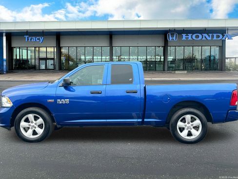 Used 2015 RAM 1500 Express image 11