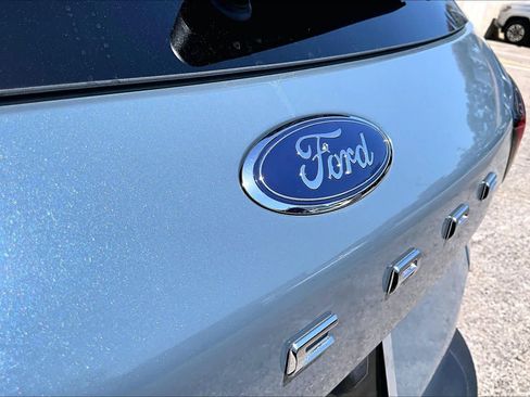 Used 2024 Ford Escape Active w/ Cold Weather Package FWD image 31