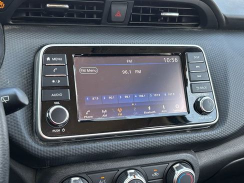 Used 2023 Nissan Kicks S image 18