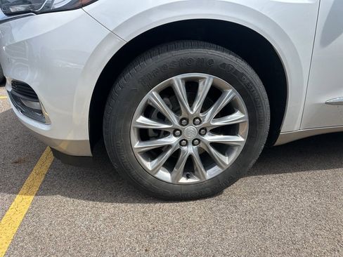 Used 2018 Buick Enclave Premium w/ Experience Buick Package image 18