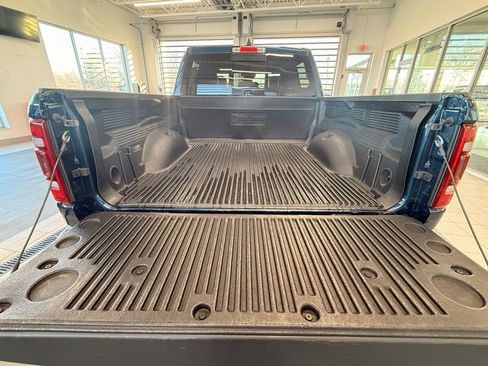 Used 2022 RAM 1500 Laramie AWD/4WD image 12