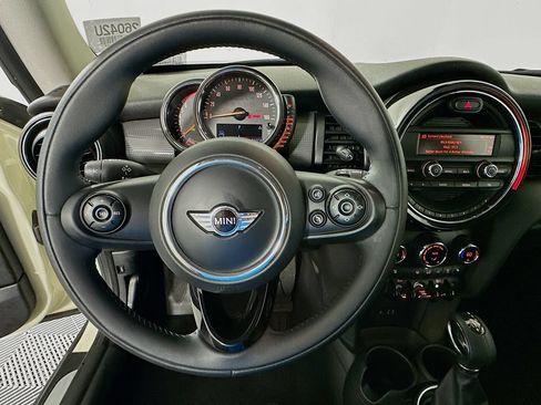 Used 2015 MINI Cooper 2-Door Hardtop FWD image 11