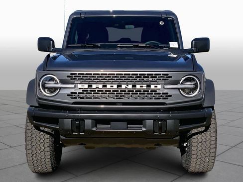 New 2025 Ford Bronco Badlands w/ Sasquatch Package image 3