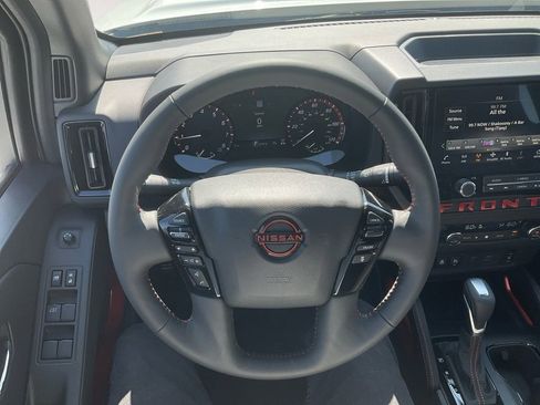 New 2025 Nissan Frontier PRO-4X w/ Pro Premium Package image 18