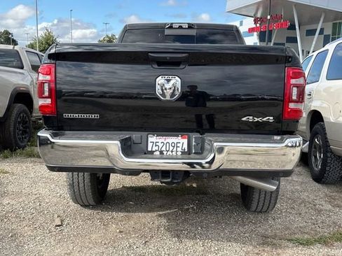 Used 2024 RAM 2500 Big Horn w/ Level 2 Equipment Group AWD/4WD image 6