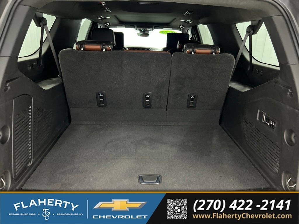 Used 2023 GMC Yukon XL Denali Ultimate AWD/4WD image 20