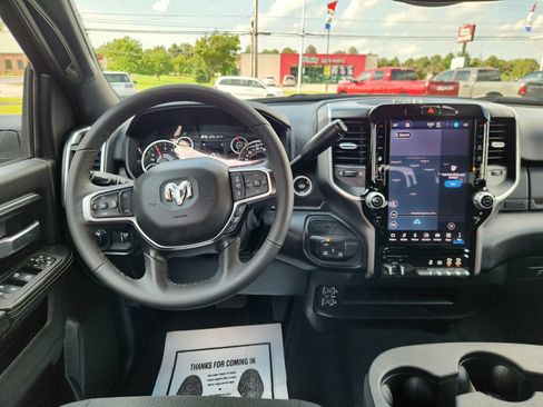 Used 2026 RAM 2500 Big Horn AWD/4WD image 17