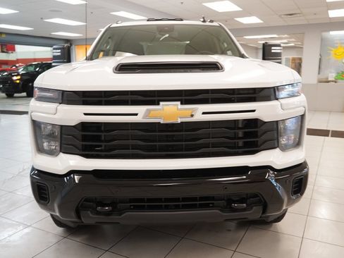 New 2026 Chevrolet Silverado 2500 Custom w/ Custom Value Package AWD/4WD image 13