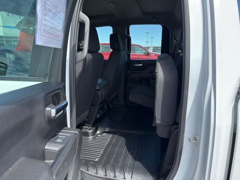 Used 2024 GMC Sierra 2500 Pro AWD/4WD image 15