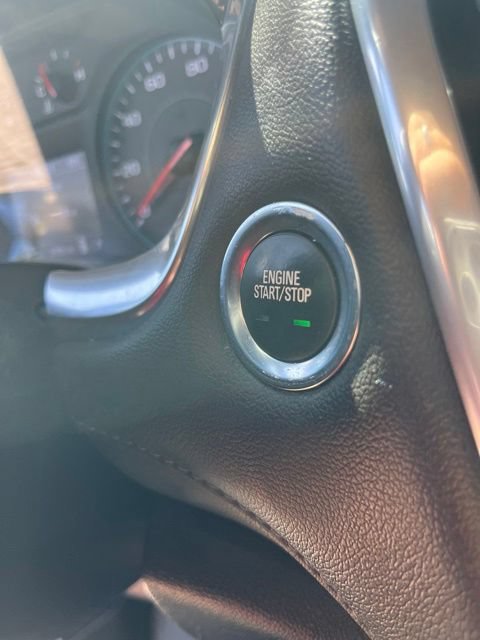 Used 2023 Chevrolet Traverse LT FWD image 20