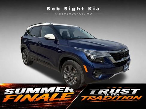 Used 2023 Kia Seltos S w/ Navigation Package AWD/4WD image 17