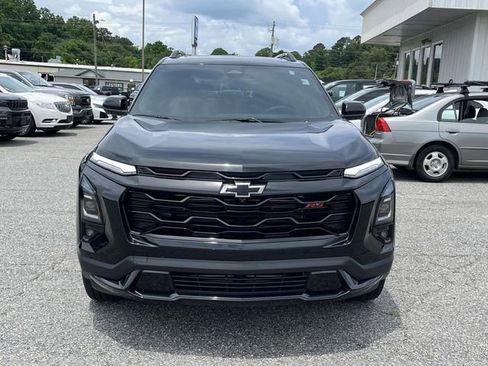 Used 2025 Chevrolet Equinox RS w/ Safety and Technology Package FWD image 10