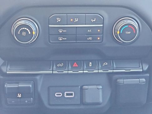 Certified 2023 Chevrolet Silverado 2500 Custom w/ Custom Value Package AWD/4WD image 25