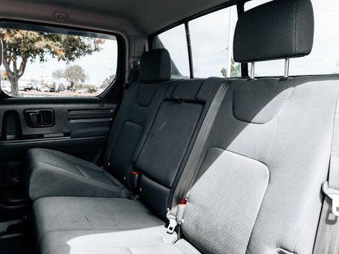 Used 2014 Honda Ridgeline Sport image 41